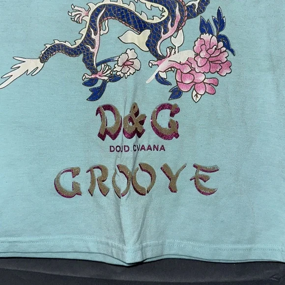 Vintage Dolce and Gabbana Graphic baby tee - Picture 5 of 8